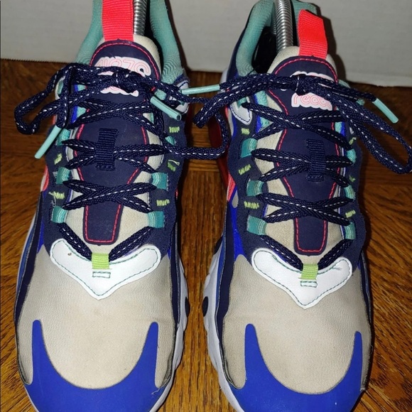 Nike Air Max 270 React SE (GS)Youth size 7 Metallic CU6697 001. - Picture 7 of 11